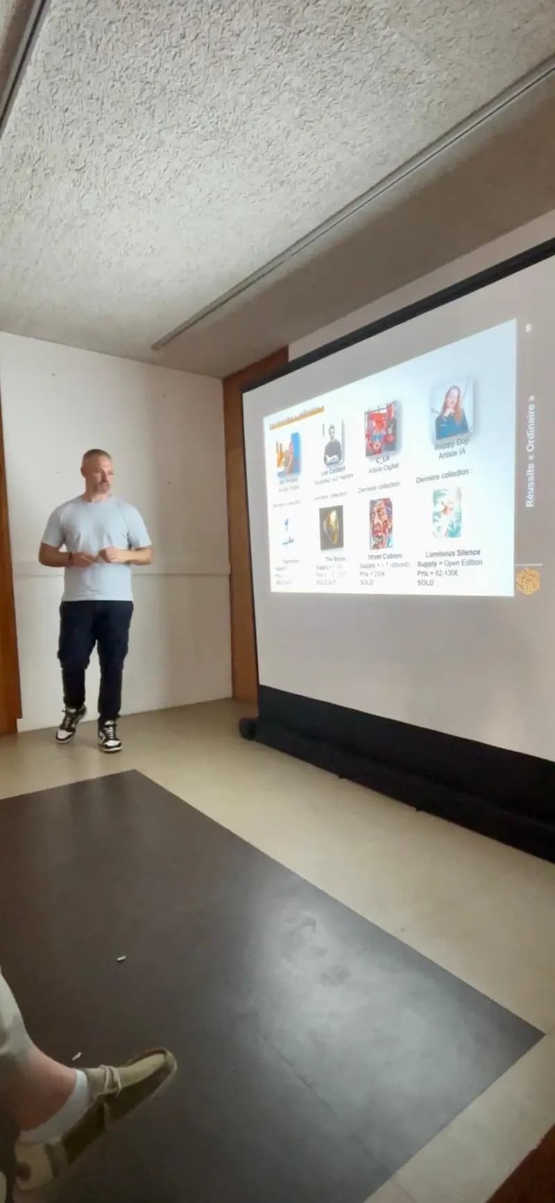 Kévin Foubert en conférence à Vue de l'Extérieur, La Rochelle 2026 — formation Web3 NFT pour artistes
